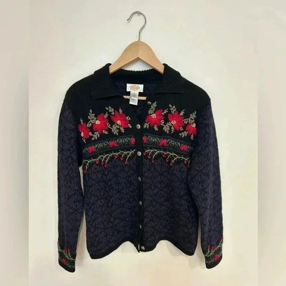 VTG TALBOTS Lambswool/silk blend embroidered collar button down cardigan sz M - Picture 4 of 7